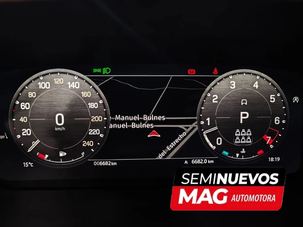 LAND ROVER DEFENDER 3.0 4X4 AT 3P 2024 - Imagen 14