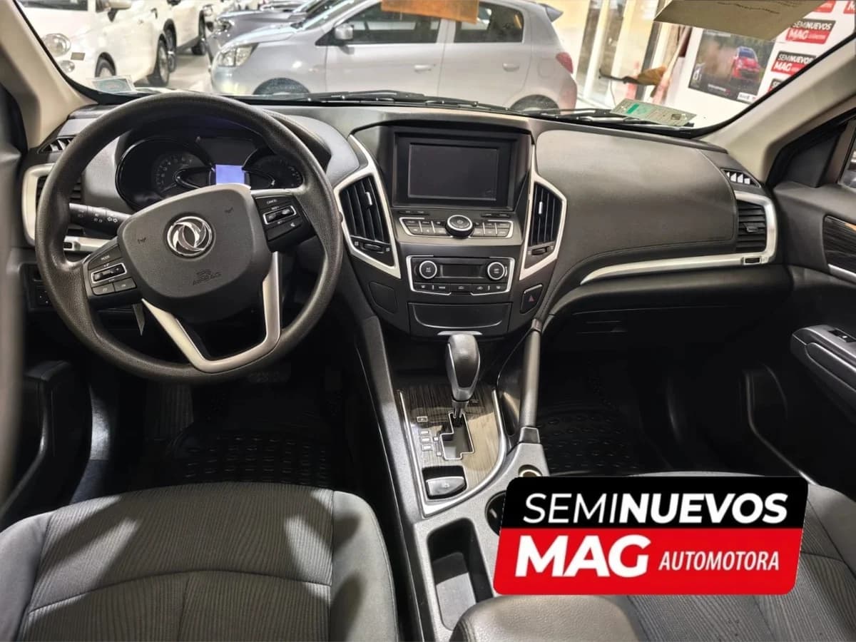 DFM Ax7 2.0 ELEGANT 4X2 AT 5P 2017 - Imagen 5
