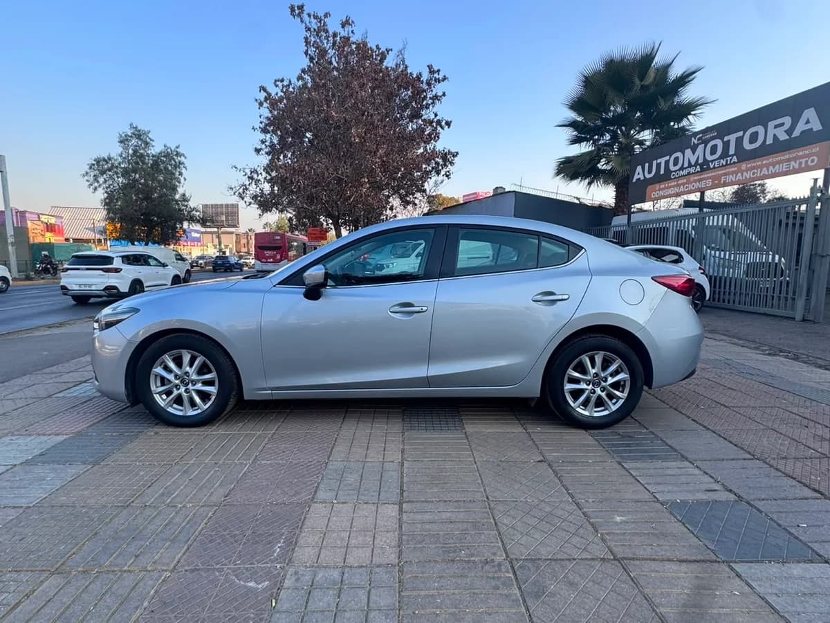 MAZDA 3 1.6 S 4X2 SDN 4AT 4P 2018 - Imagen 7