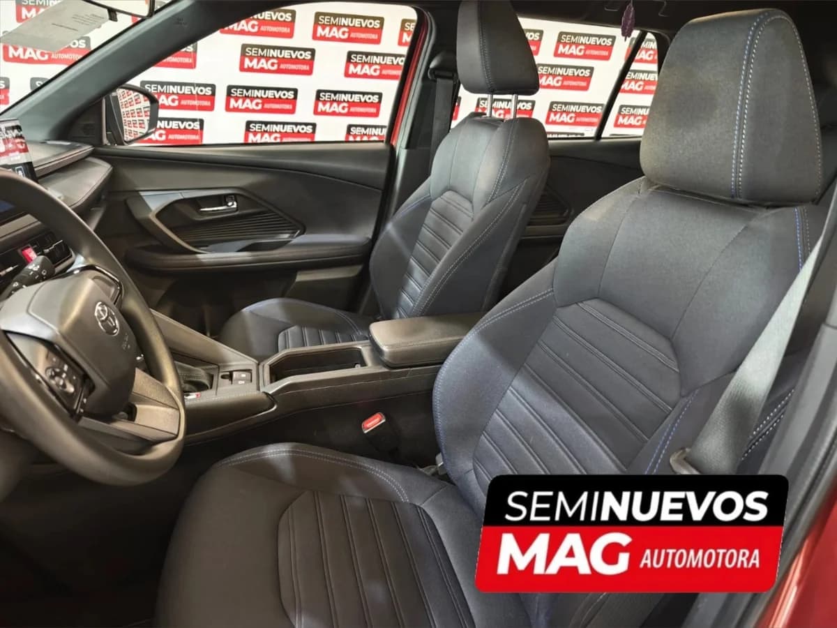 TOYOTA Yaris 1.5 XI CVT 4X2 2024 - Imagen 8