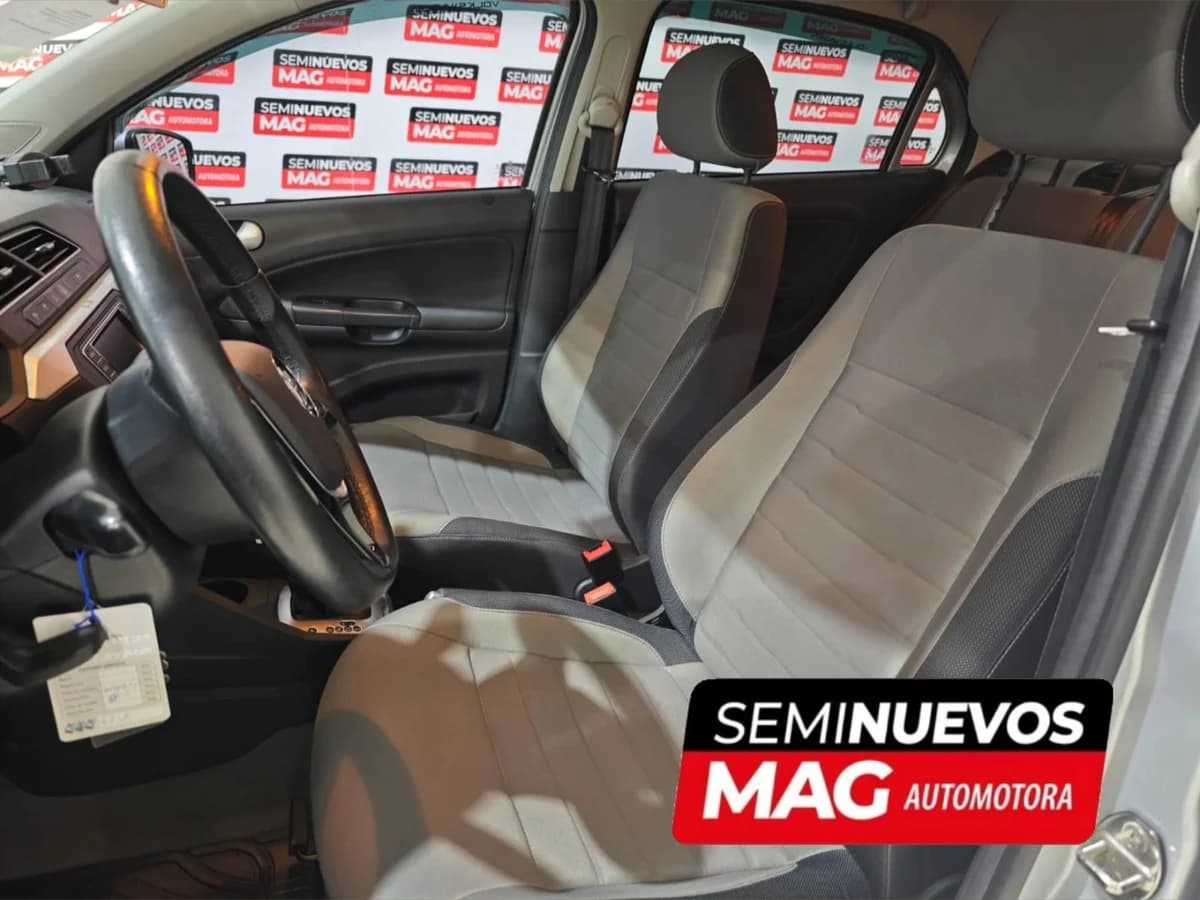 VOLKSWAGEN Gol HIGHLINE 1.6 2021 - Imagen 8