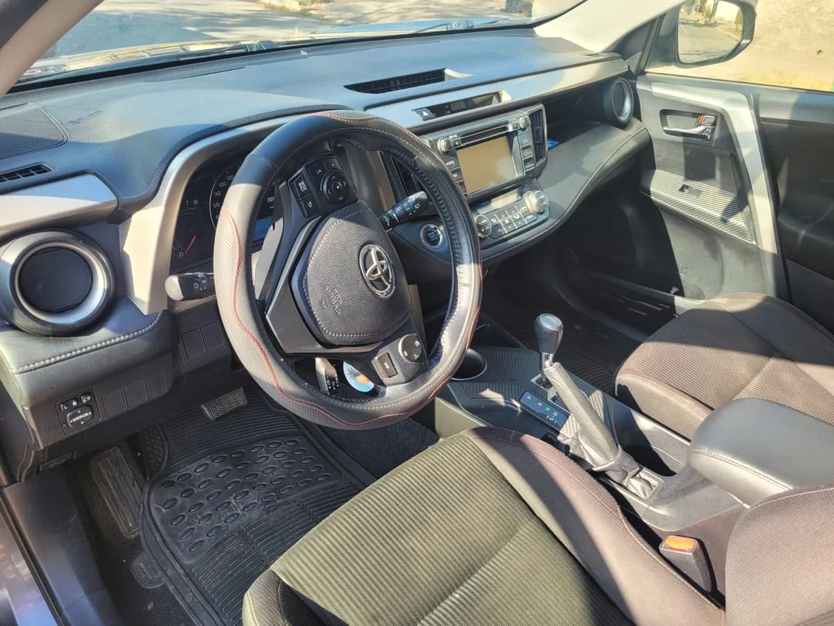 TOYOTA Rav4 2.5 AUTOMÁTICA 2015 - Imagen 6