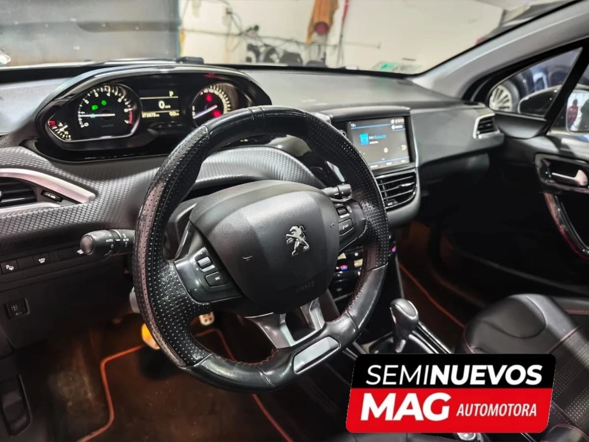 PEUGEOT 2008 1.2 GT-LINE PURETECH 4X2 110HP AT 5P 2018 - Imagen 9