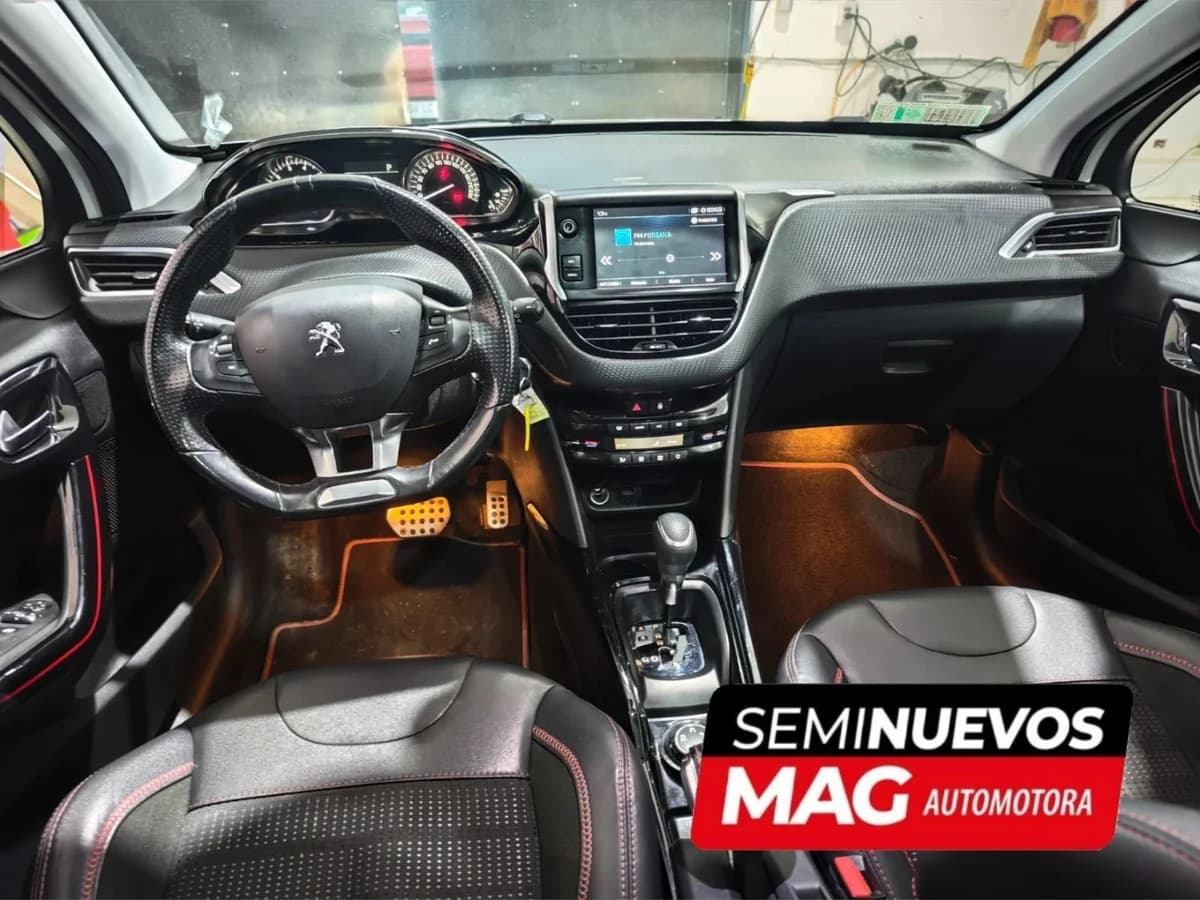 PEUGEOT 2008 1.2 GT-LINE PURETECH 4X2 110HP AT 5P 2018 - Imagen 10
