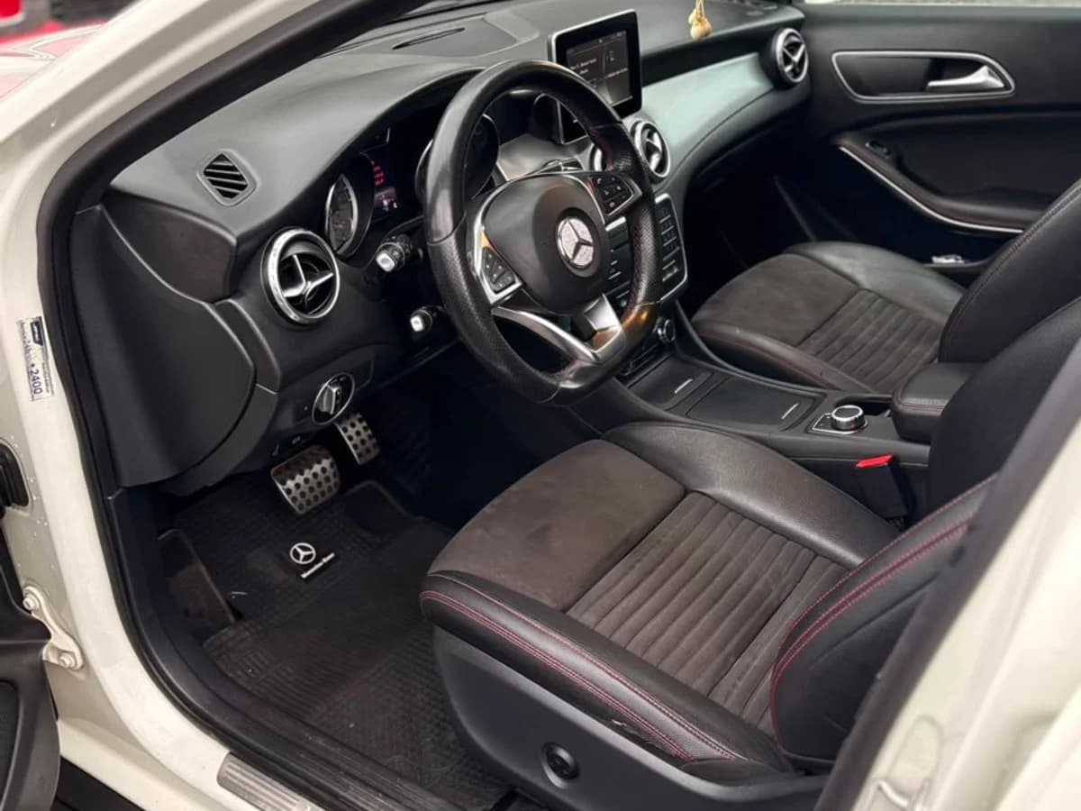 MERCEDES BENZ Gla 200 220 CDI 2016 - Imagen 8