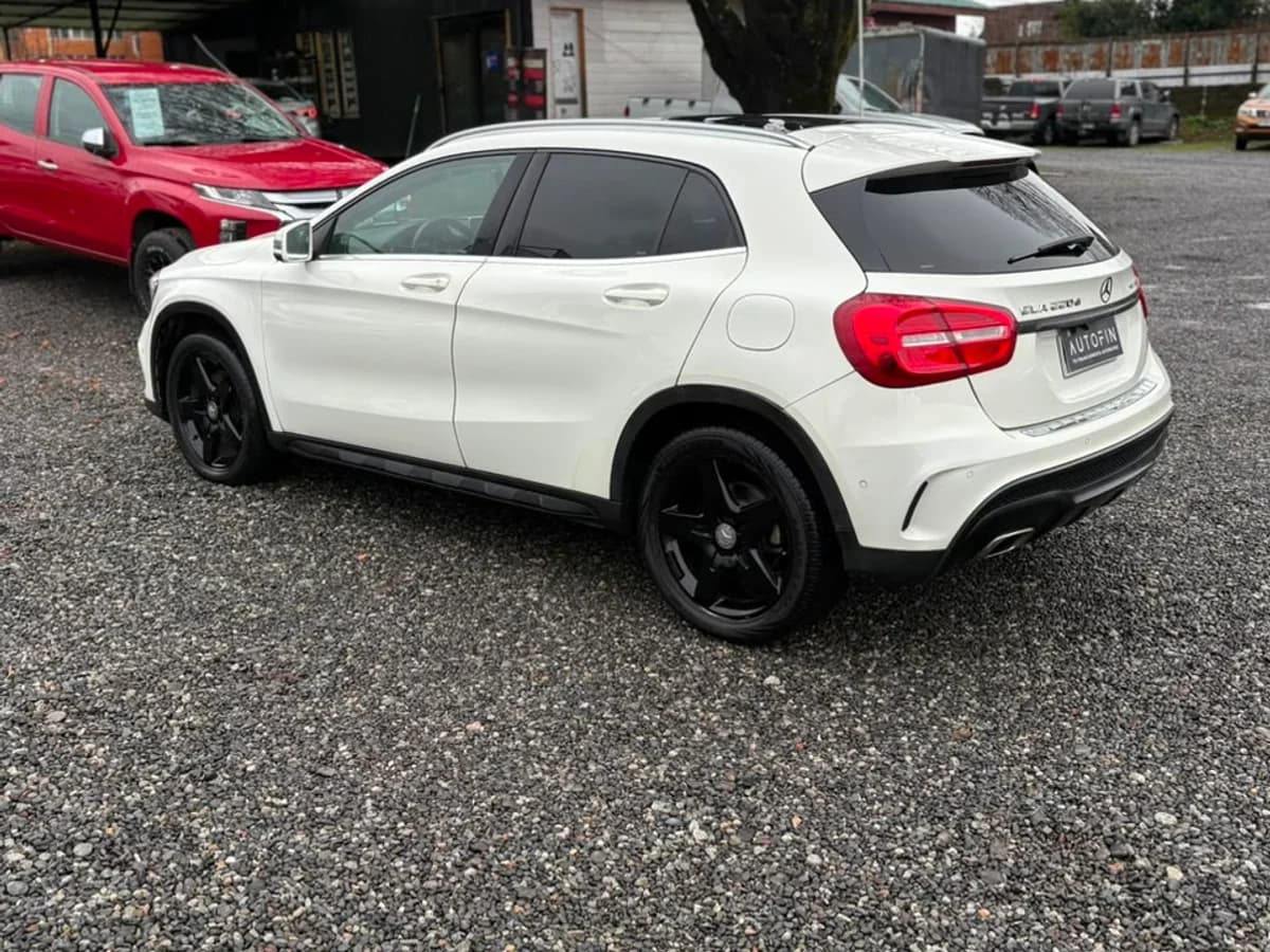 MERCEDES BENZ Gla 200 220 CDI 2016 - Imagen 14