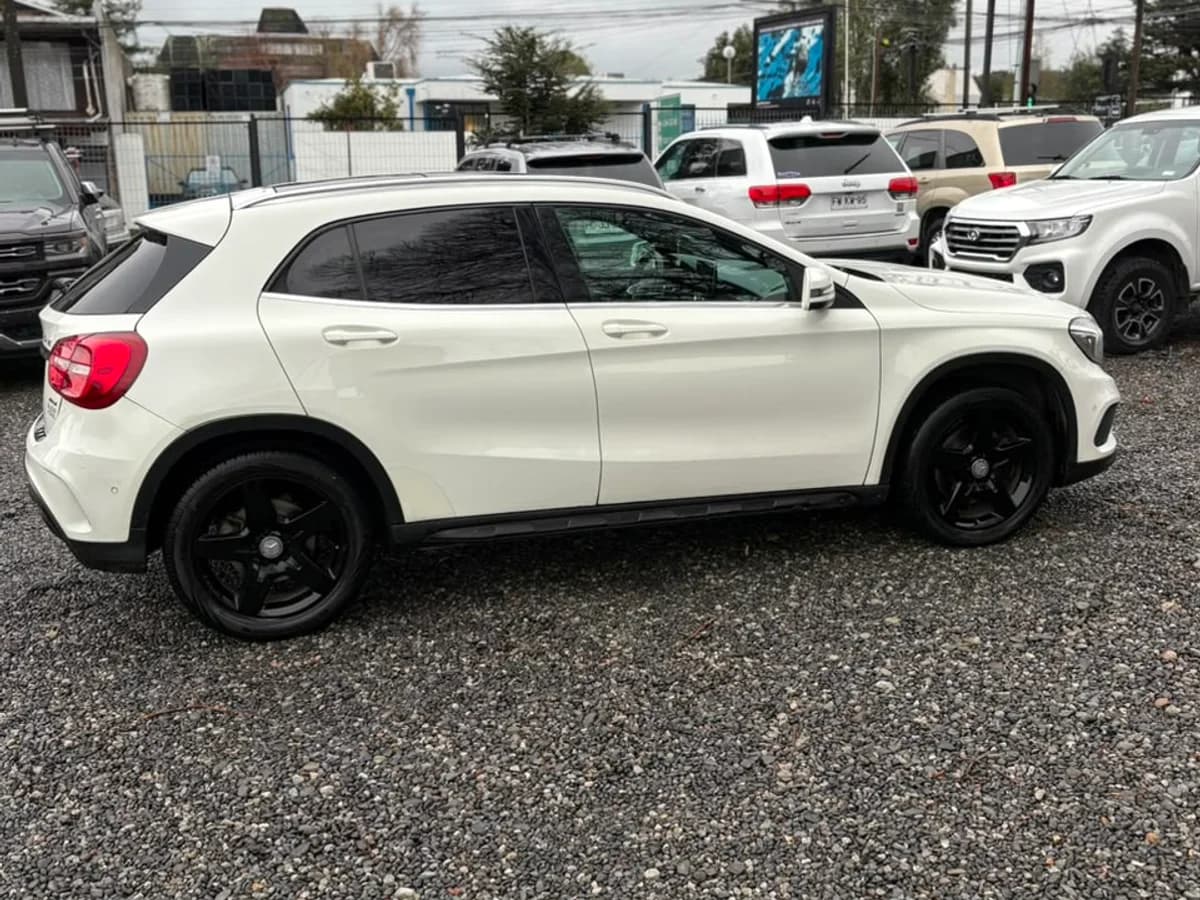 MERCEDES BENZ Gla 200 220 CDI 2016 - Imagen 17