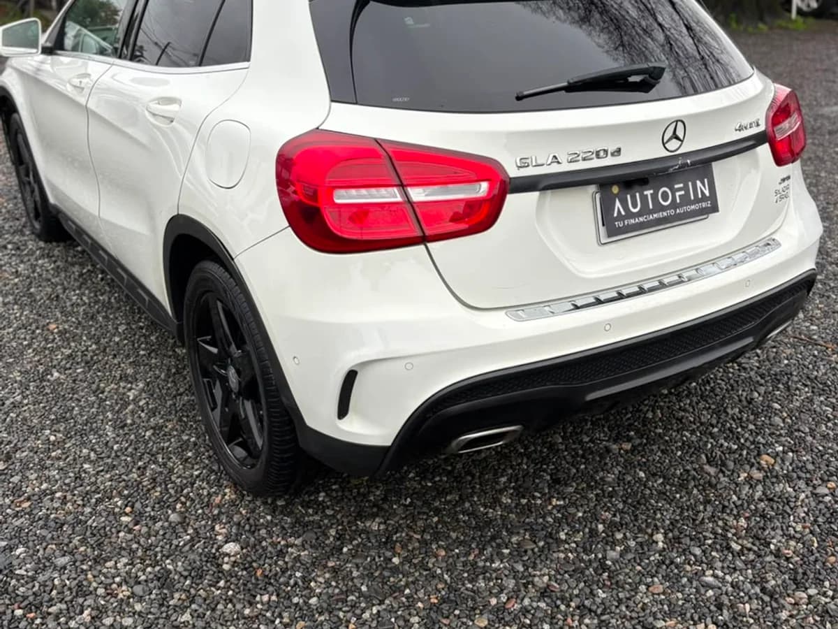 MERCEDES BENZ Gla 200 220 CDI 2016 - Imagen 19