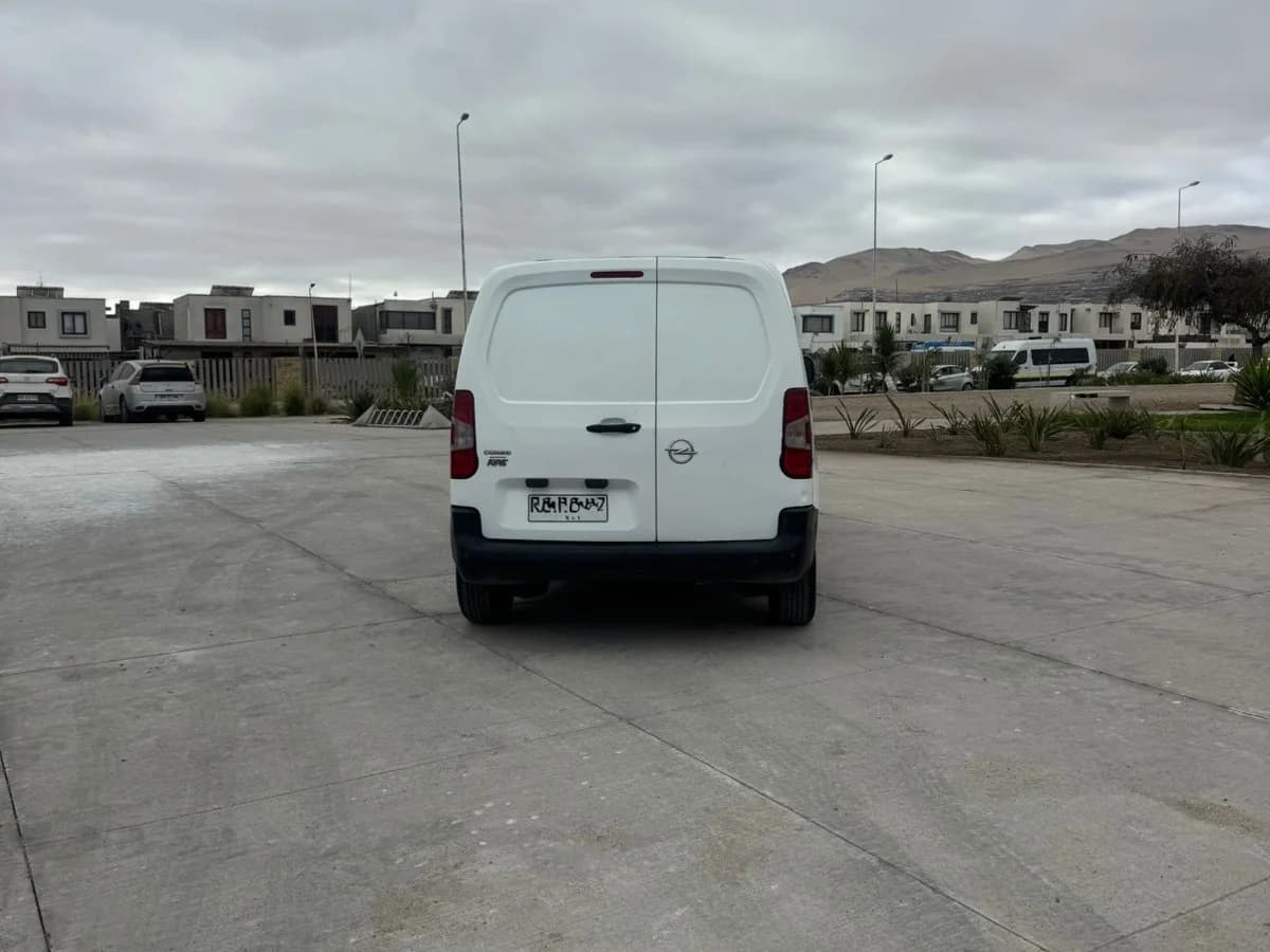 OPEL Combo 1.6 MT DIESEL 2022 - Imagen 11