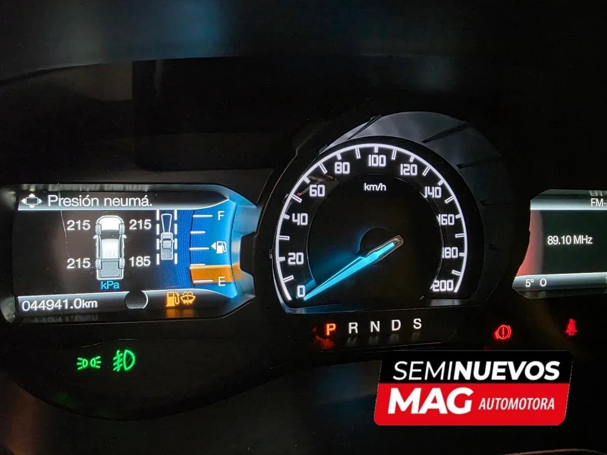 FORD RANGER LIMITED 4X4 AT 2023 - Imagen 10