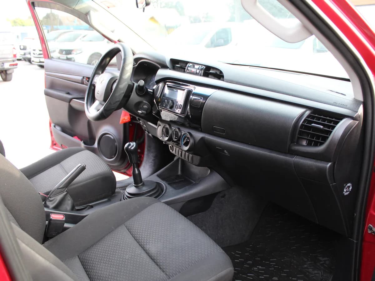 TOYOTA Hilux DX 2021 - Imagen 5