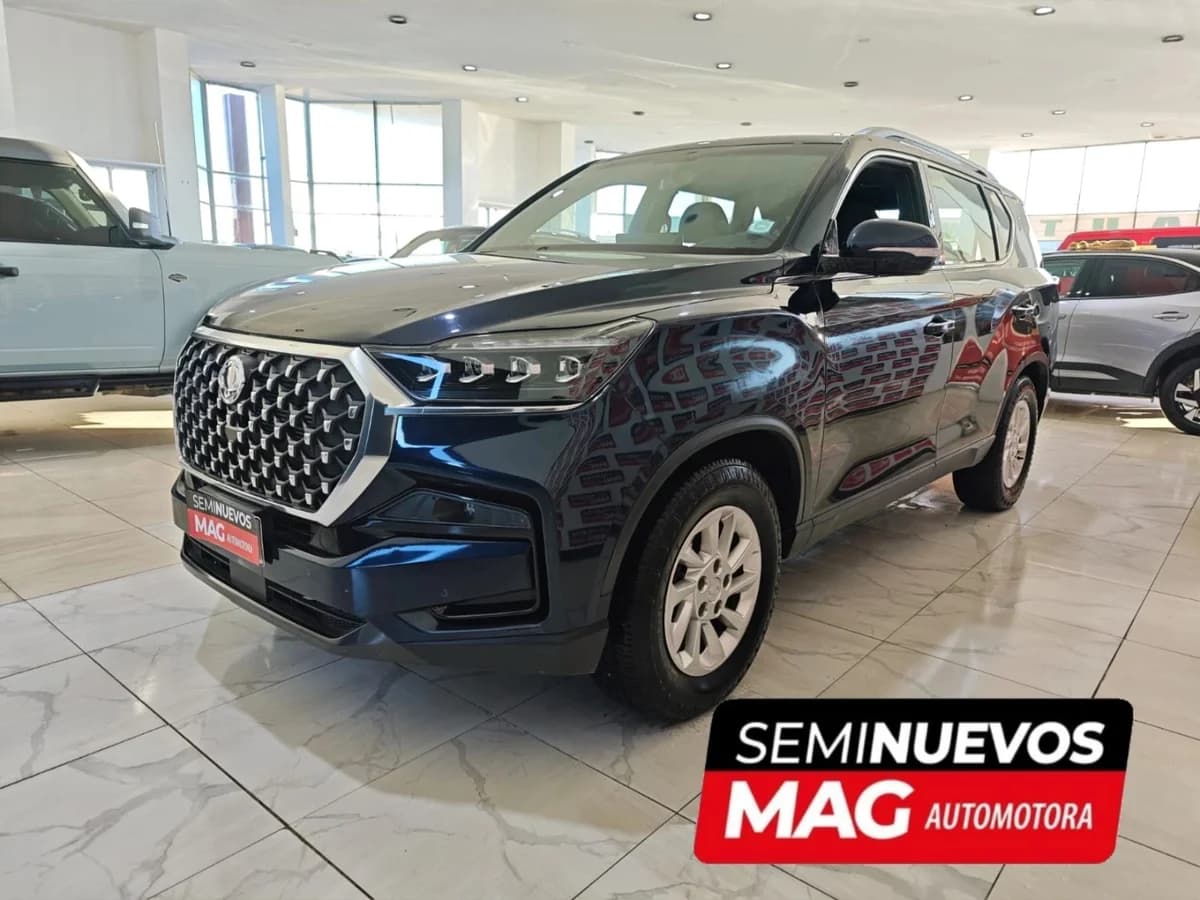 SSANGYONG Rexton 2.0T LX AWD 6AB 6AT 5P 2024 - Imagen 1