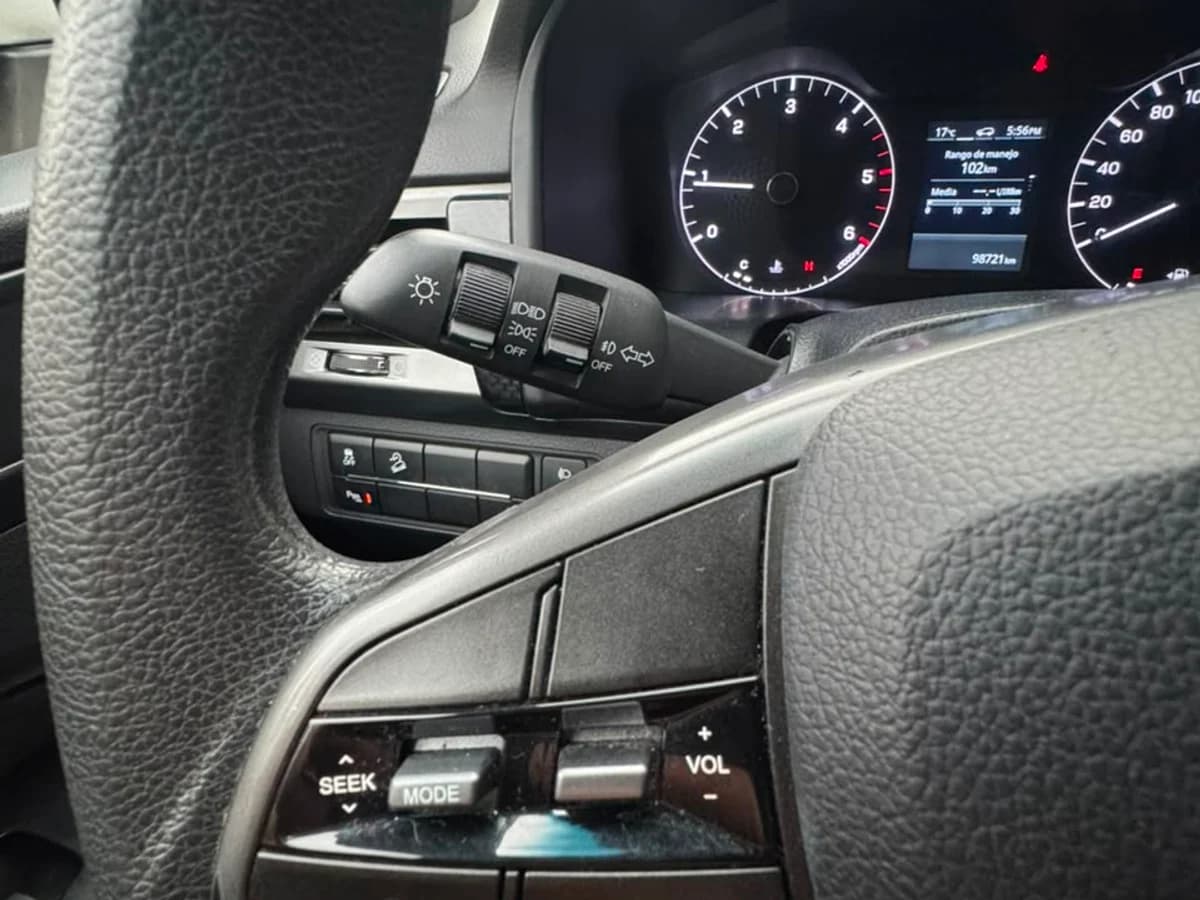 SSANGYONG NEW MUSSO GRAND GLX 2.2 MT6 4X2 DIESEL AÑO 2022 - Imagen 15