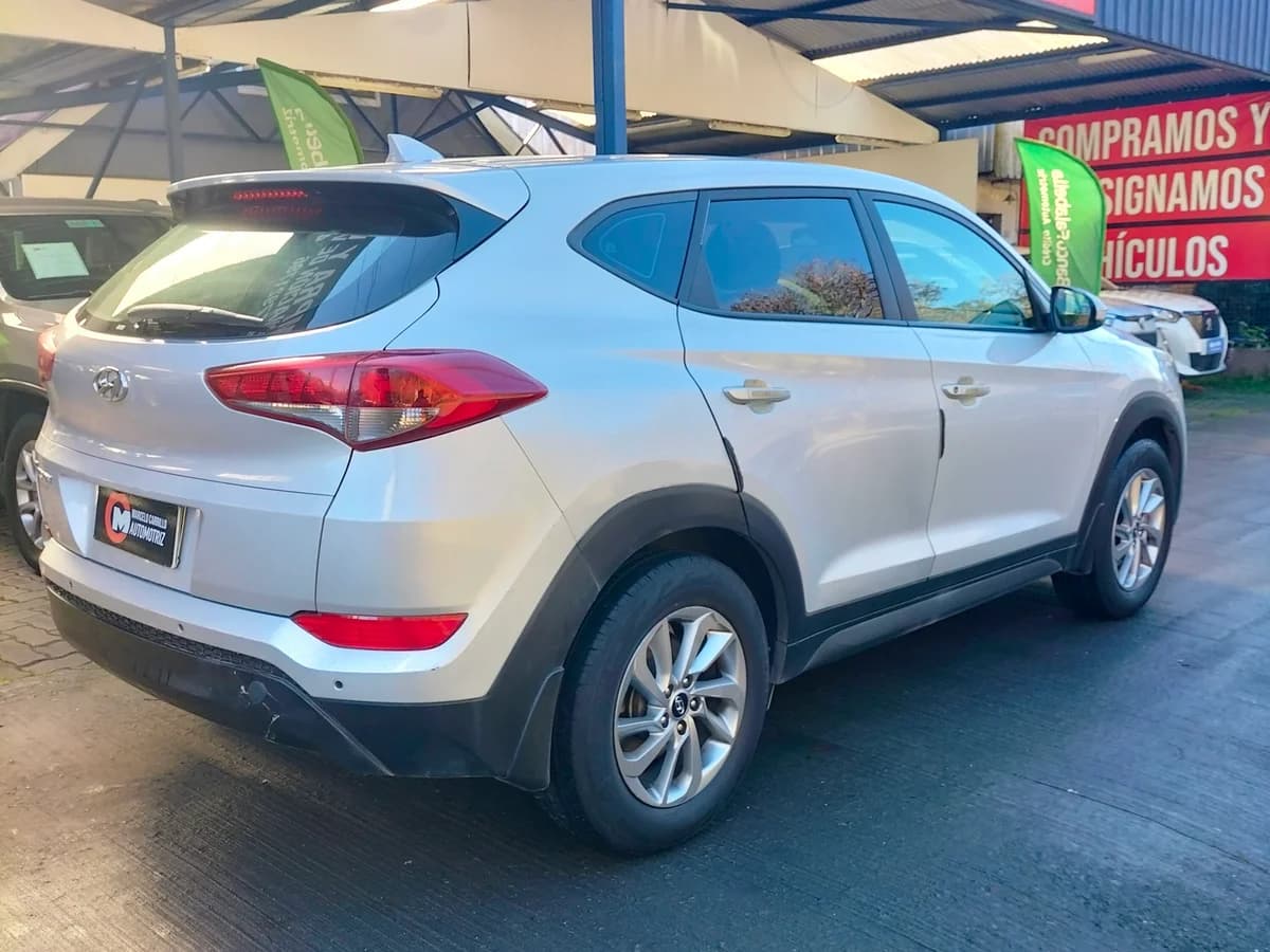 HYUNDAI Tucson GL ADVANCE 2.0 2016 - Imagen 4