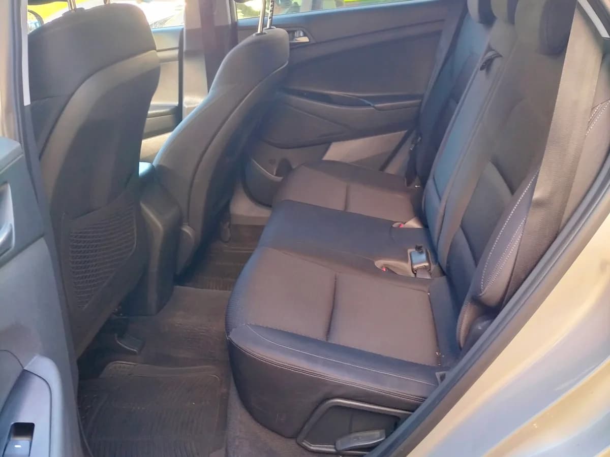 HYUNDAI Tucson GL ADVANCE 2.0 2016 - Imagen 8