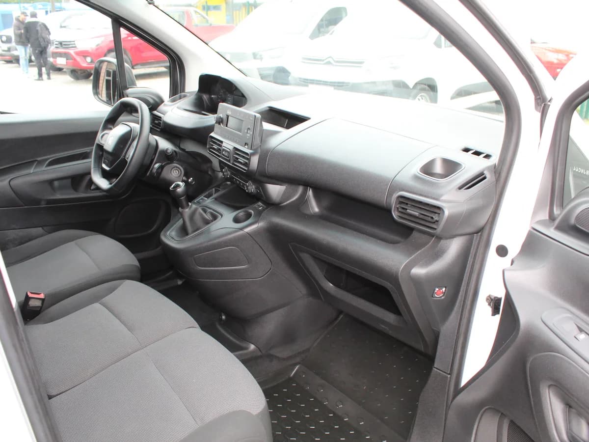 PEUGEOT Partner 1.6 L1 HDI 92 MT 2022 - Imagen 5
