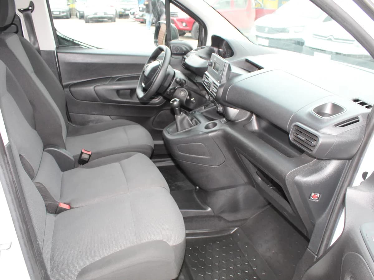 PEUGEOT Partner 1.6 L1 HDI 92 MT 2022 - Imagen 6