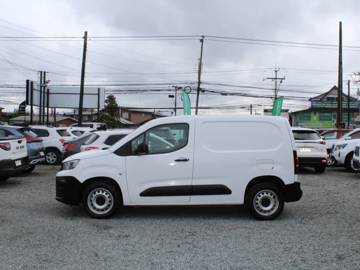 PEUGEOT Partner 1.6 L1 HDI 92 MT 2022 - Imagen 12