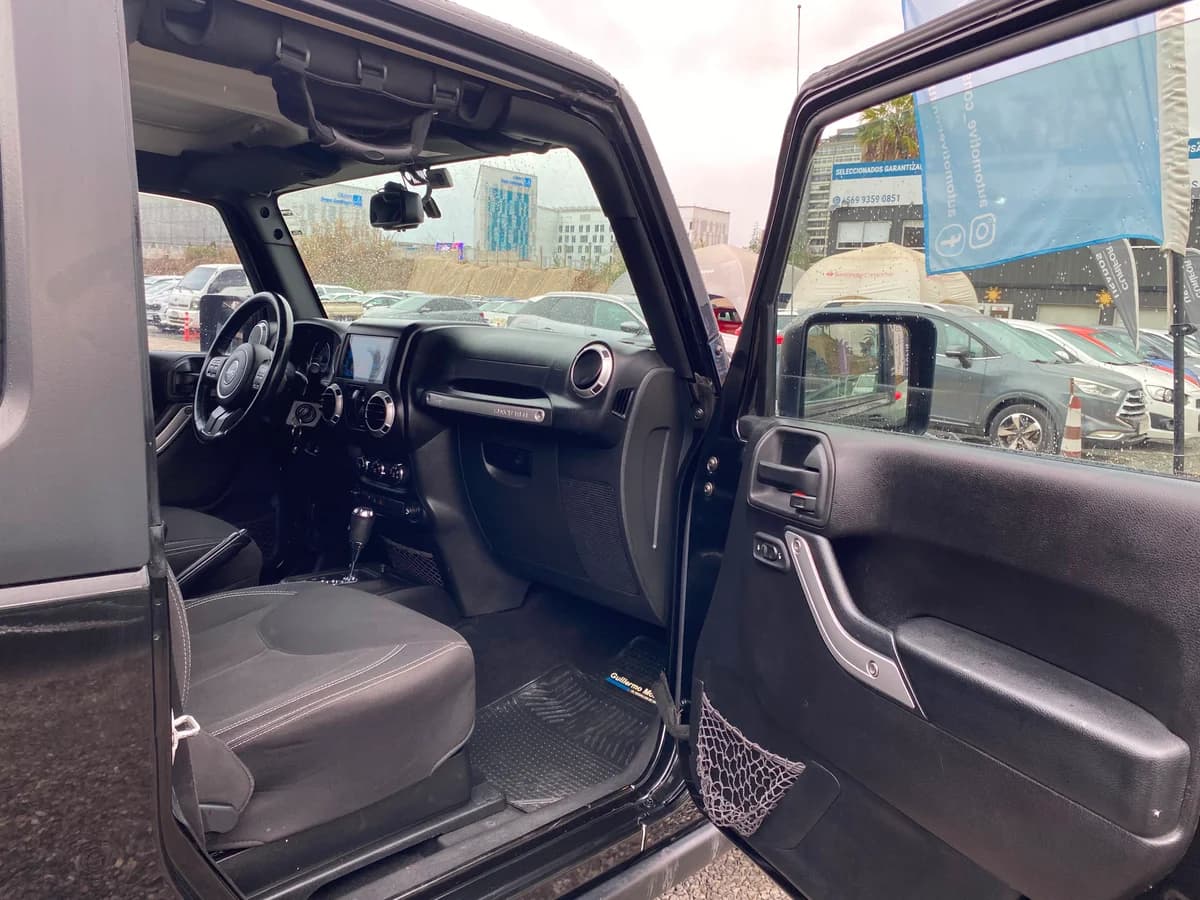 JEEP WRANGLER 3.6 RUBICON 4X4 AT 3P 2016 - Imagen 11