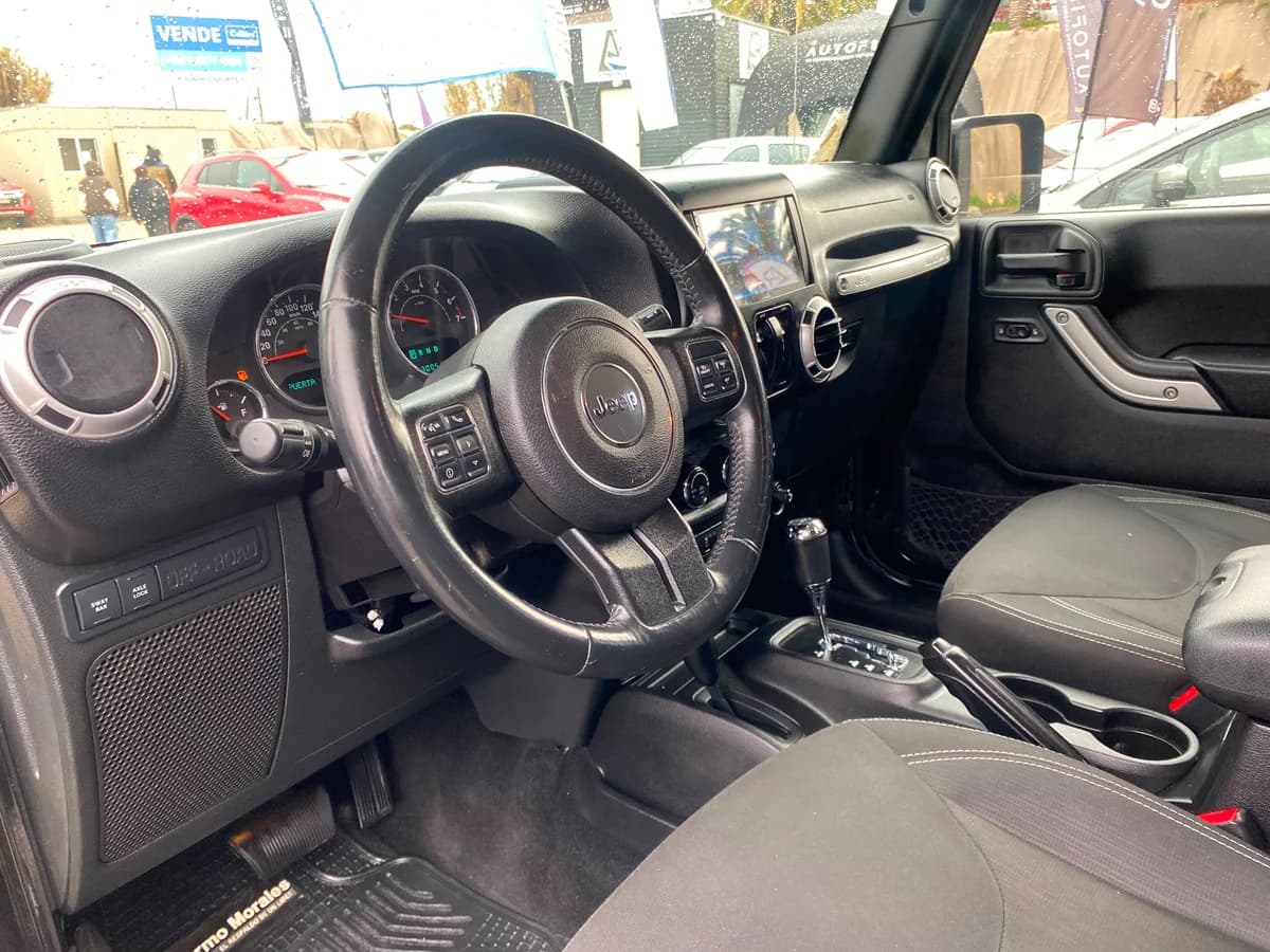 JEEP WRANGLER 3.6 RUBICON 4X4 AT 3P 2016 - Imagen 21