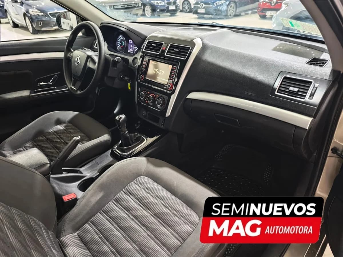 DFM JOYEAR S50 1.5 4X2 5MT 4P 2019 - Imagen 7