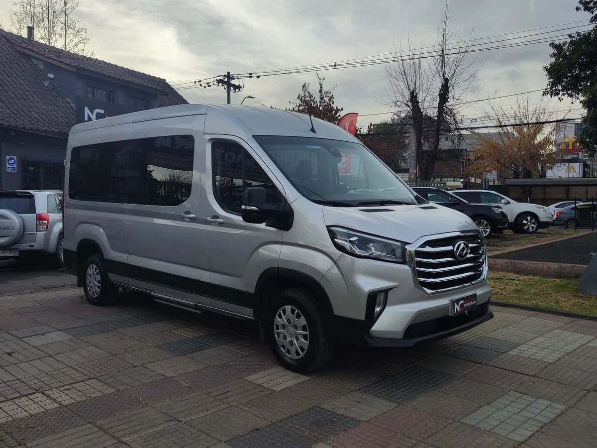 MAXUS Deliver 9 2.0 L3H2 DIESEL 4X2 MINIBUS MT 5P 2024 - Imagen 1