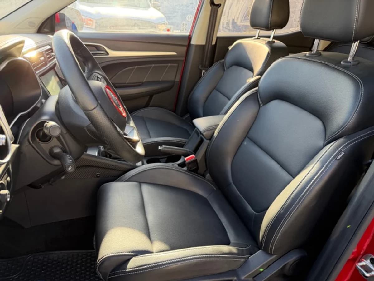 MG ZS 1.5 AUT COM 2024 - Imagen 8