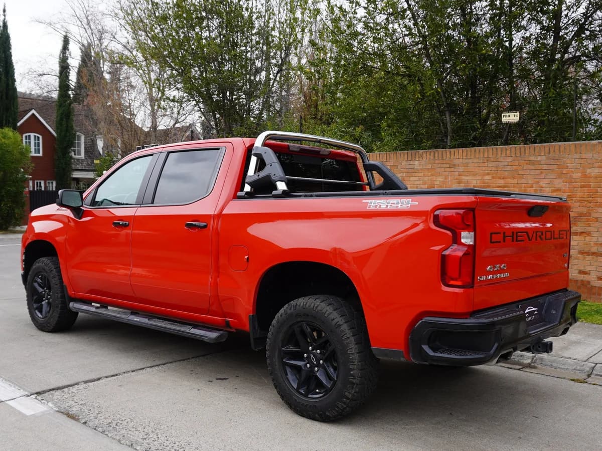 Checrolet Silverado Trail Boss 5.3 LTS Año 2021 - Imagen 7