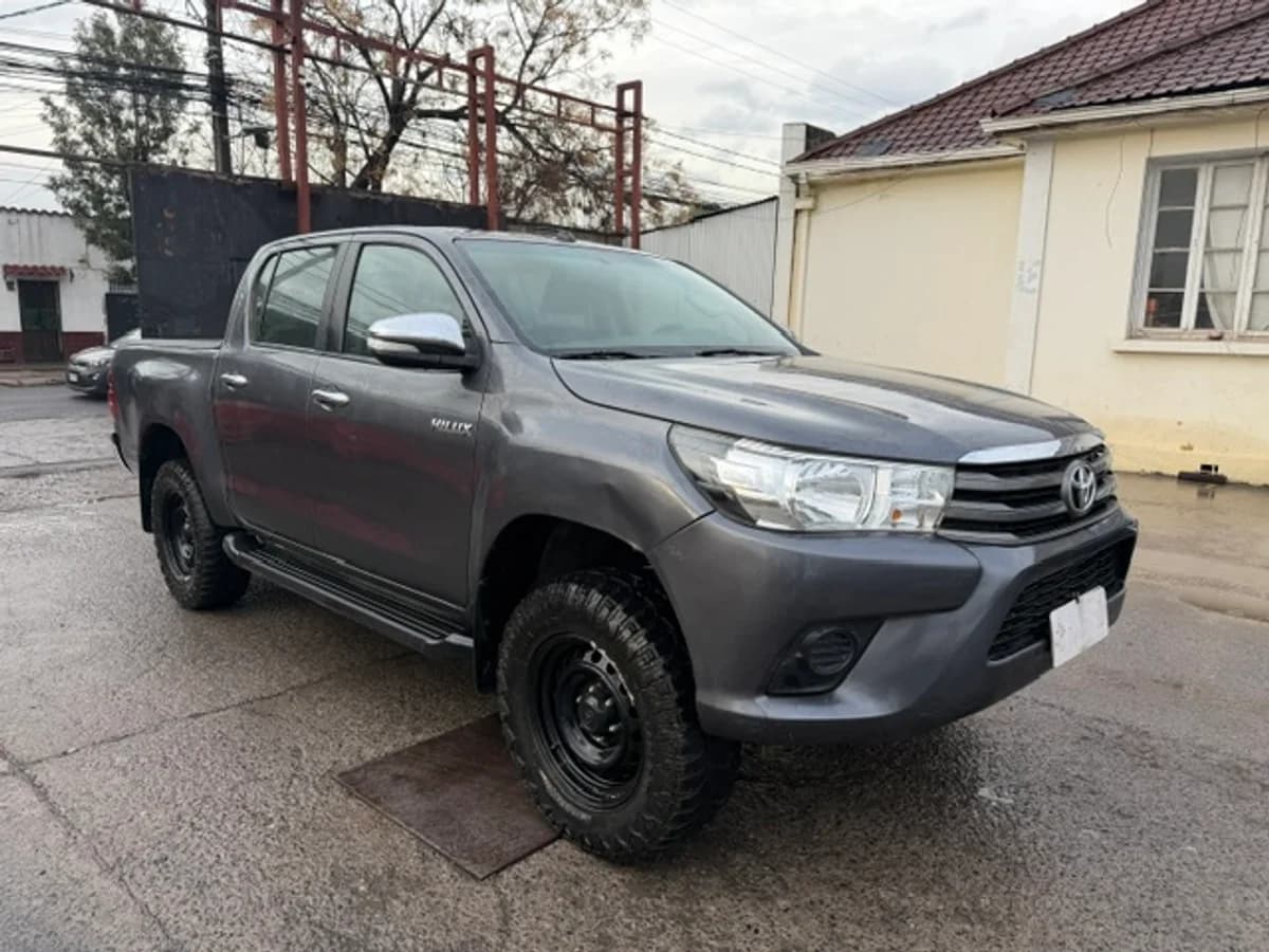 TOYOTA Hilux 2.7 2018 - Imagen 3
