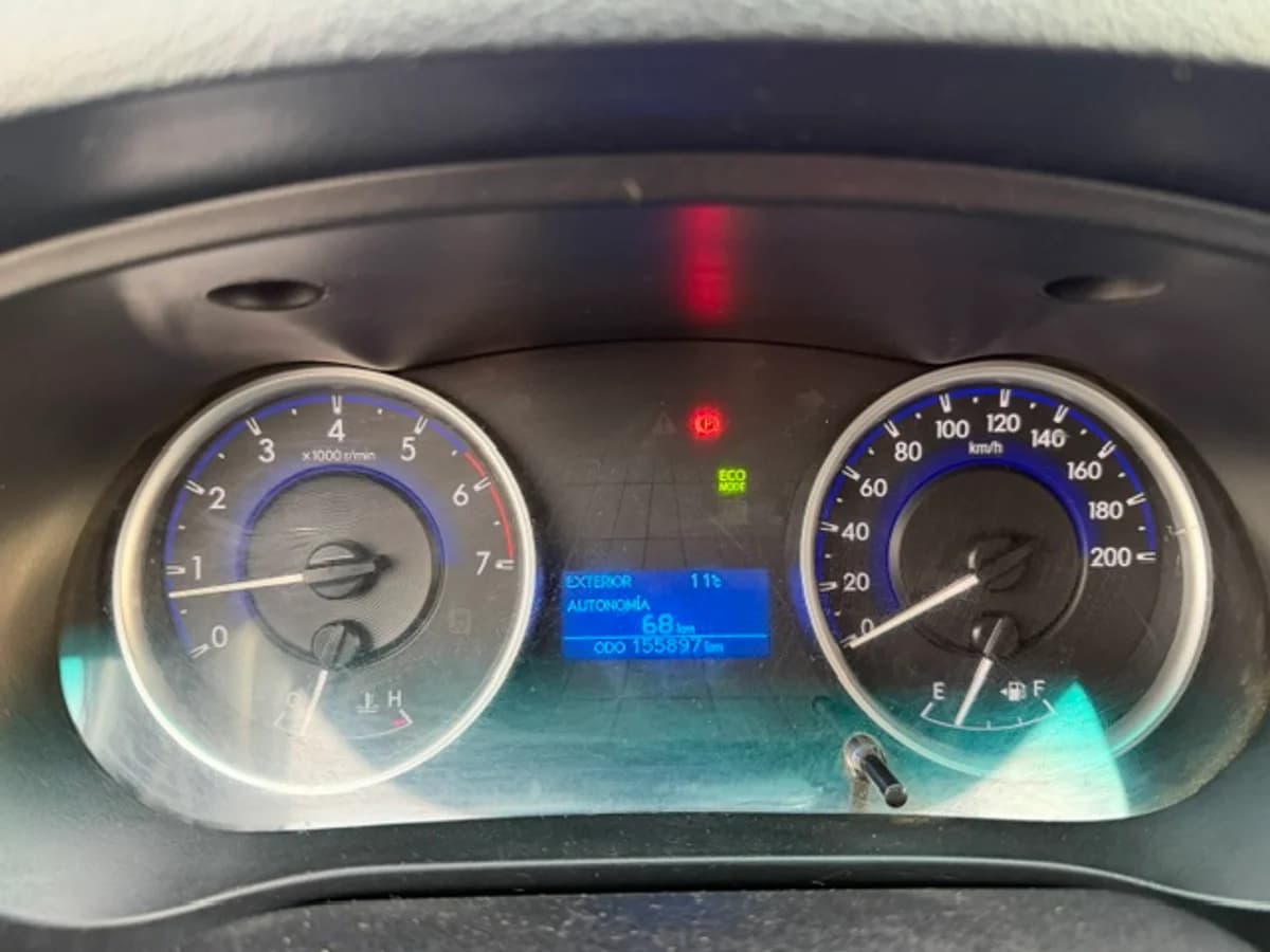TOYOTA Hilux 2.7 2018 - Imagen 9