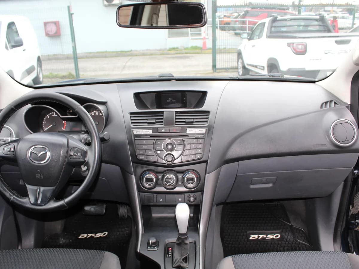 MAZDA Bt-50 DCAB 4x4 2019 - Imagen 8