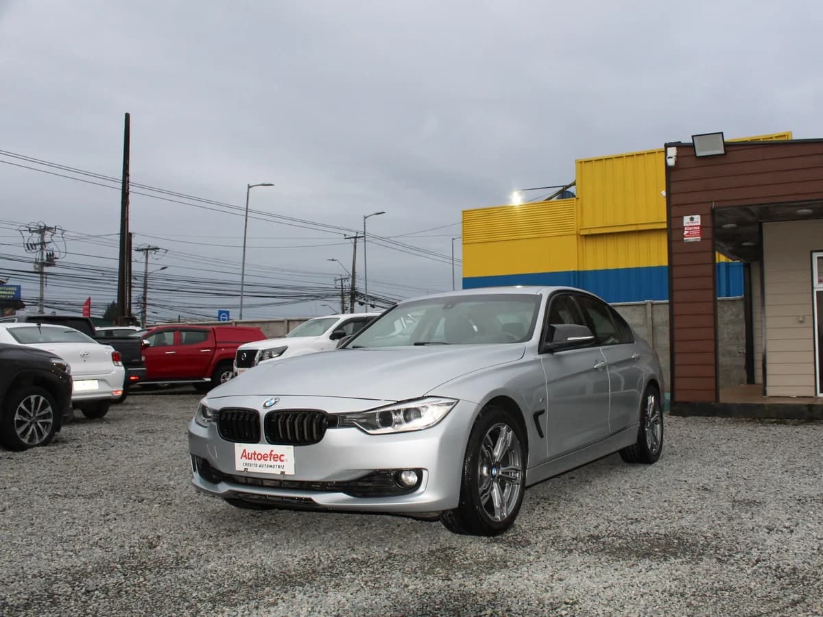 BMW 320I 2.0 MT. 2015 - Imagen 2