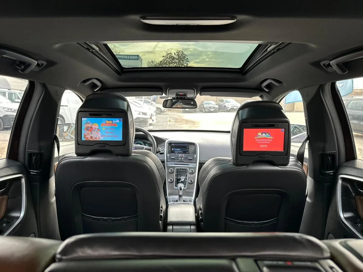 VOLVO Xc60 2.0 T5 PLUS AUT LIMITED 2015 - Imagen 11