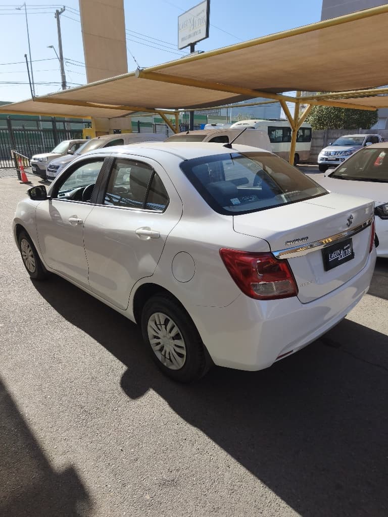 SUZUKI Swift Dzire Full 2022 - Imagen 6
