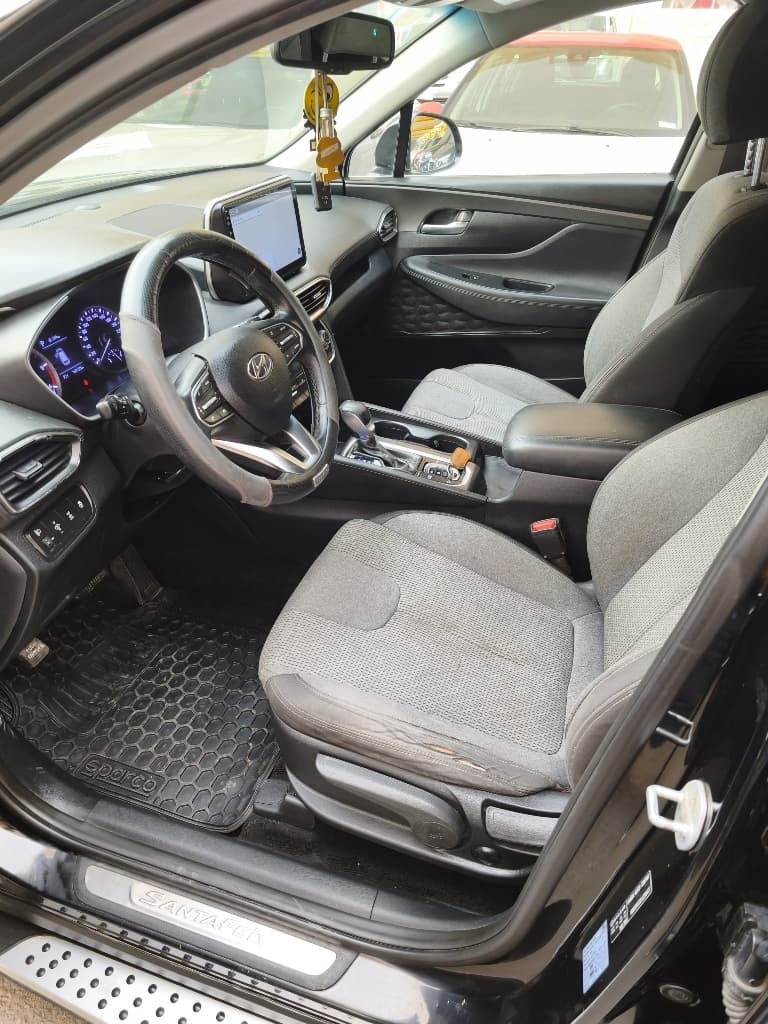 HYUNDAI Santa Fe 2.2 AWD Diesel Automática 2021 - Imagen 5