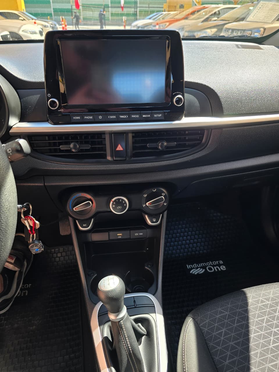KIA Morning MPI 2023 - Imagen 4
