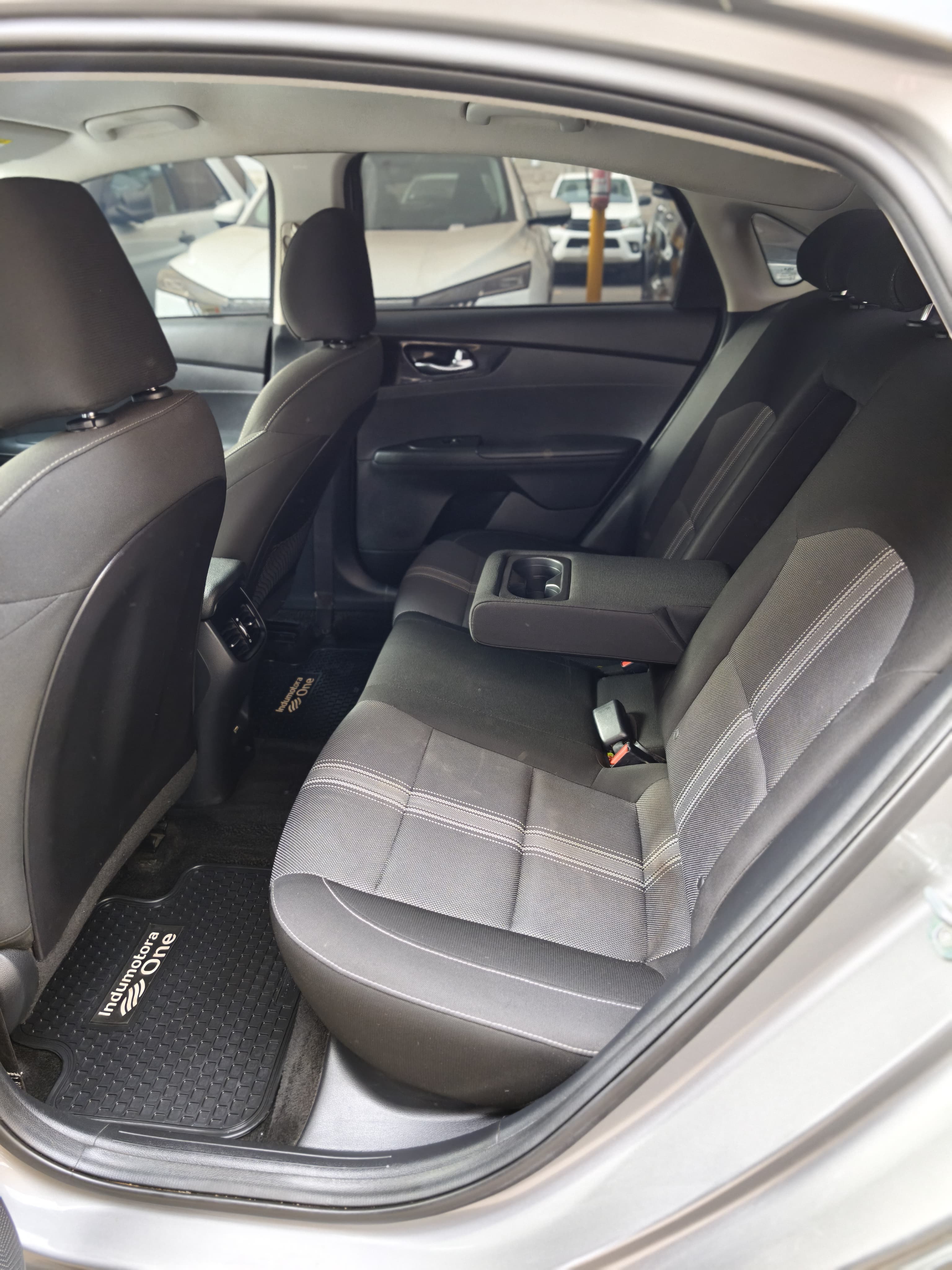KIA Cerato EX 1.6 2022 - Imagen 7