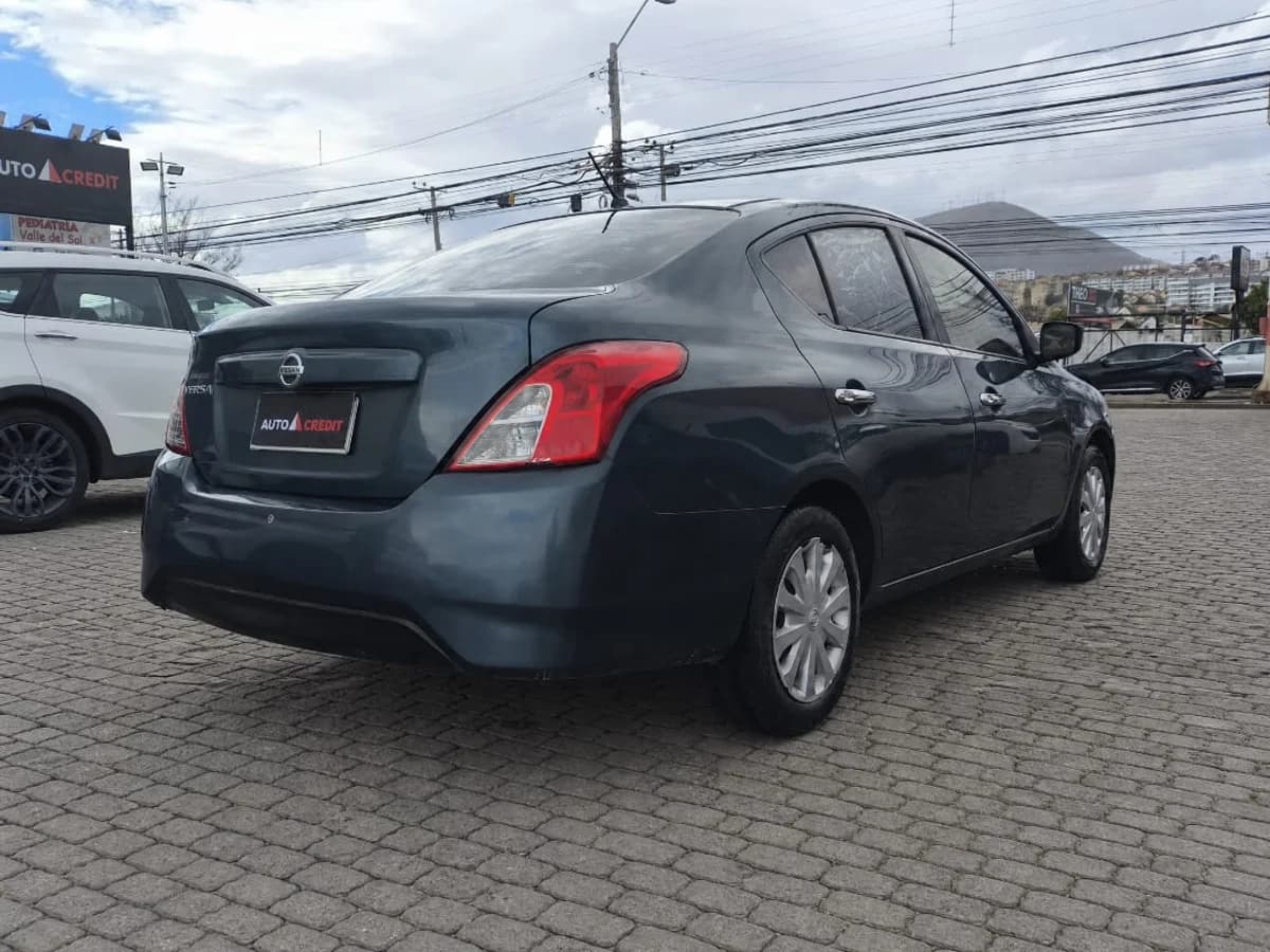 NISSAN VERSA SENSE 1.6 2015 - Imagen 8