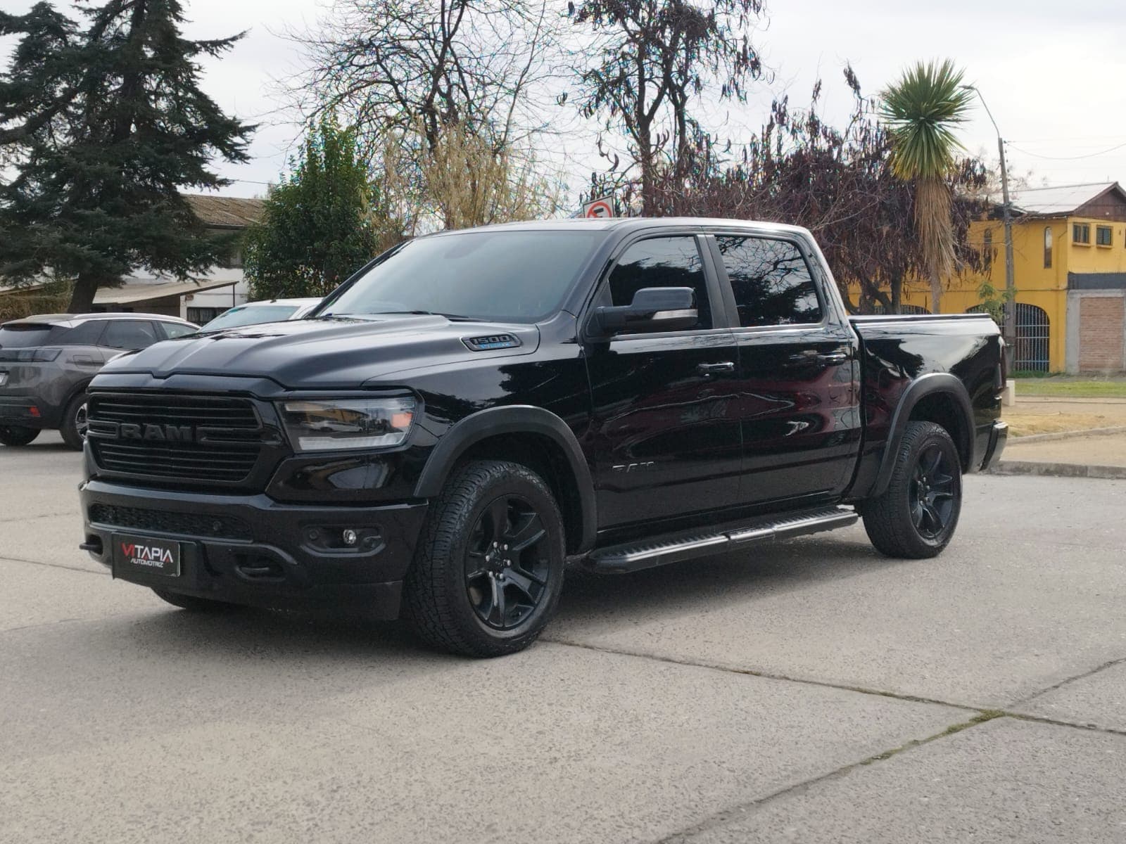 RAM 1500 Bighorn 2021 - Imagen 1