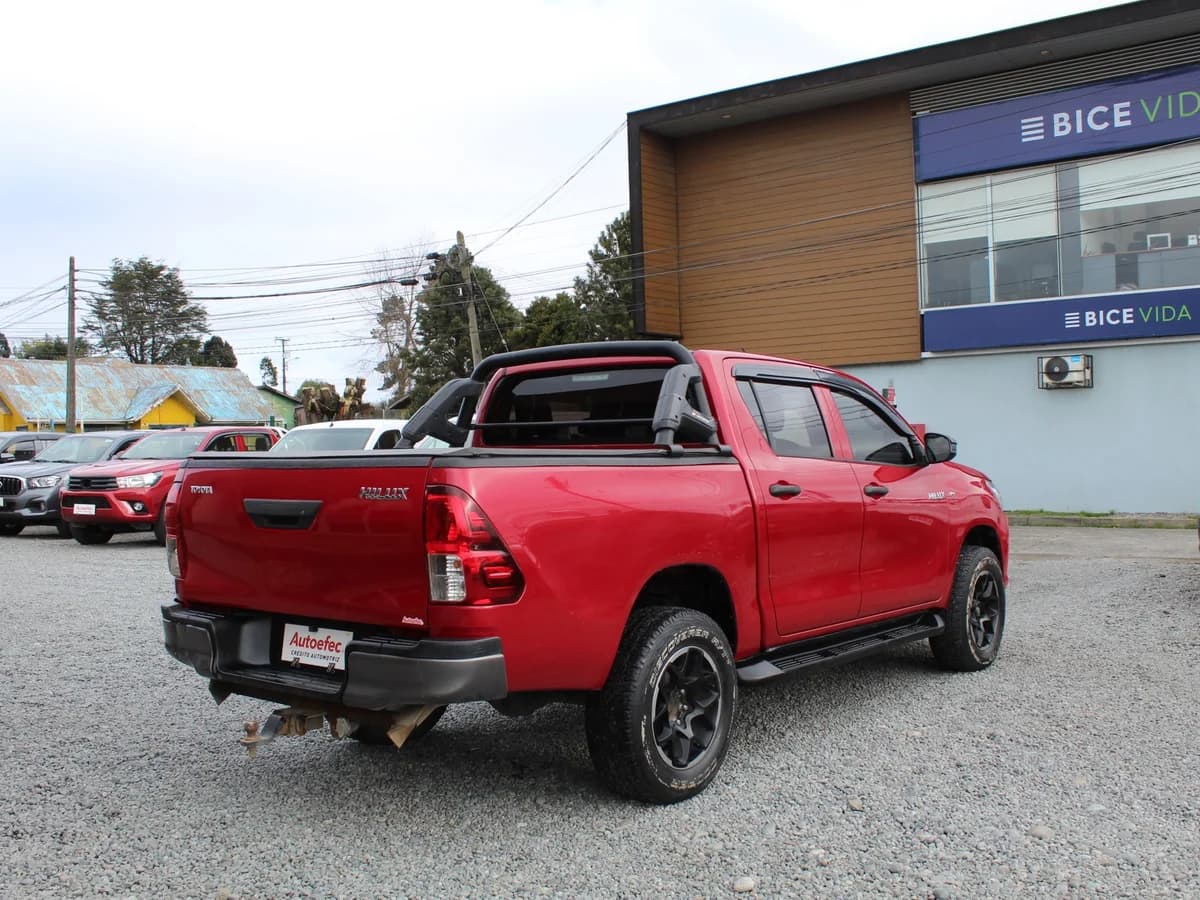 TOYOTA Hilux 2.4 4x4 2018 - Imagen 7