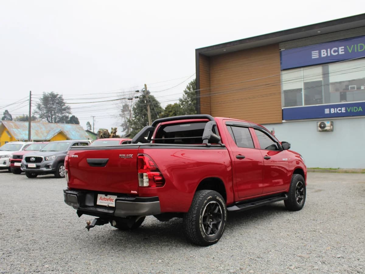 TOYOTA Hilux 2.4 4x4 2018 - Imagen 9