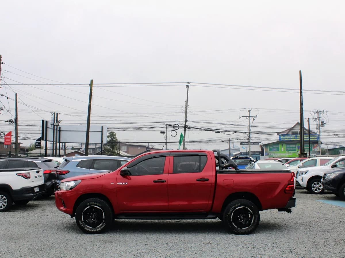 TOYOTA Hilux 2.4 4x4 2018 - Imagen 13