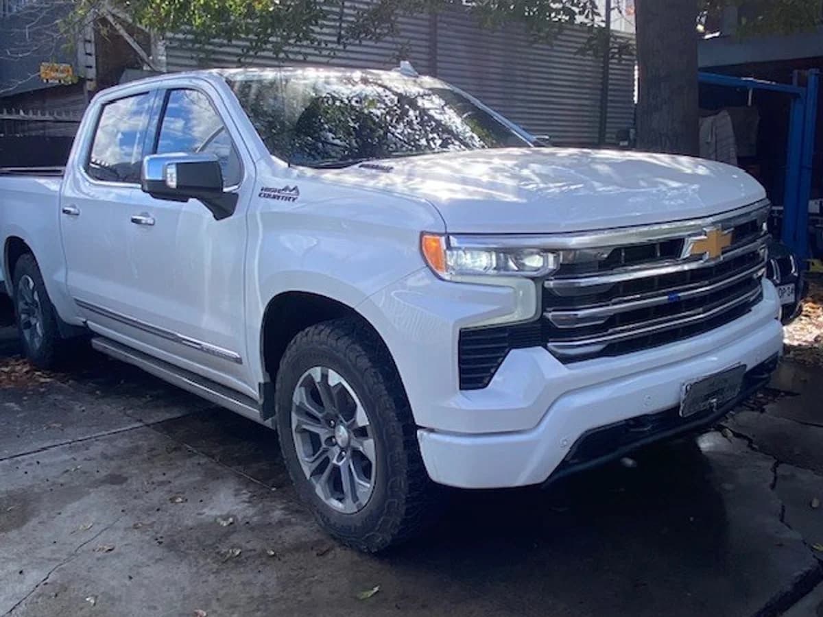 CHEVROLET SILVERADO Diesel 3.0 TD 2023 - Imagen 1