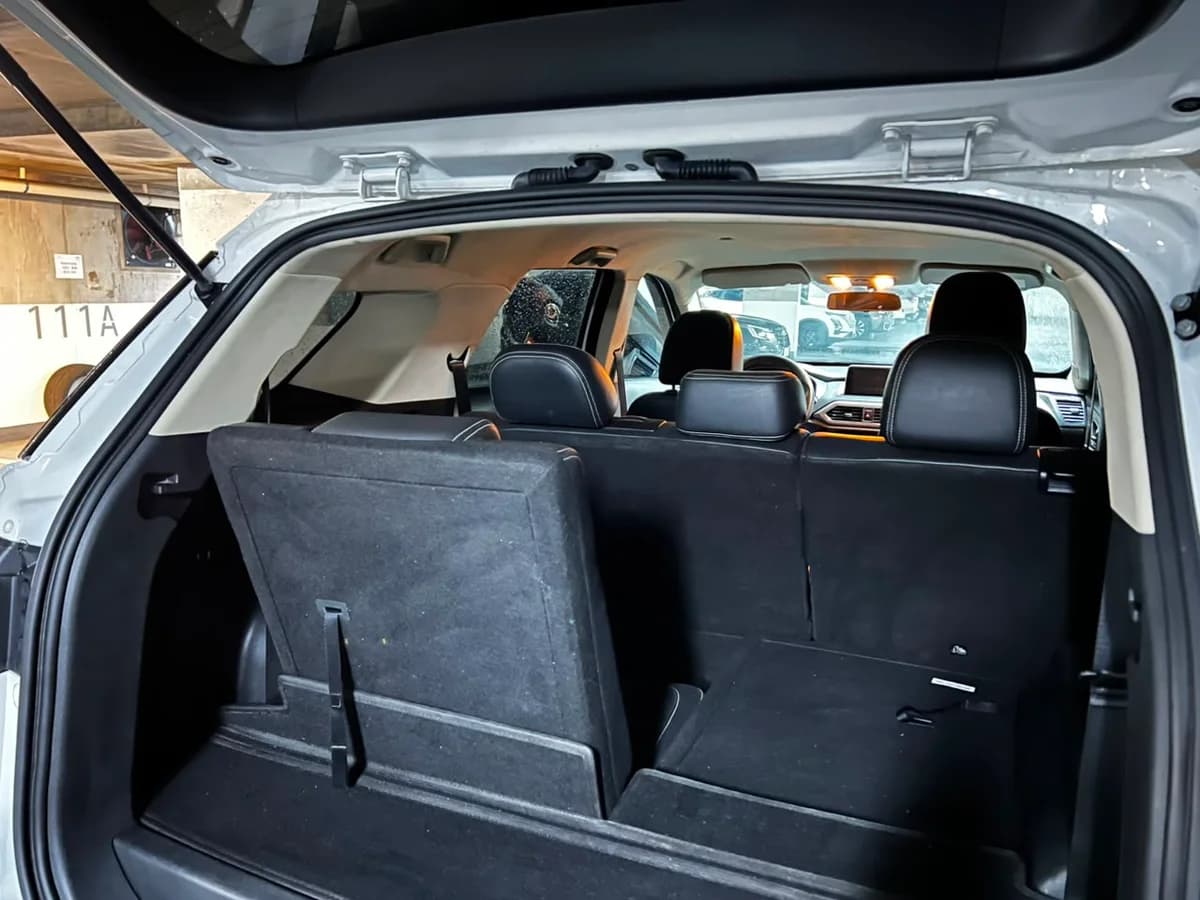 DFSK SUV 560 COMFORT 1.8L 4X2 MT5 5P año 2024 - Imagen 16