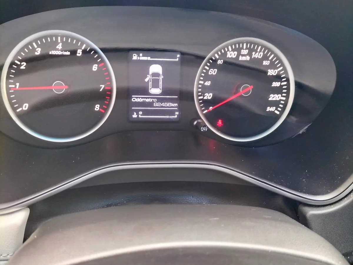 CHEVROLET Captiva 1.5 MT6 4X2 2023 - Imagen 11
