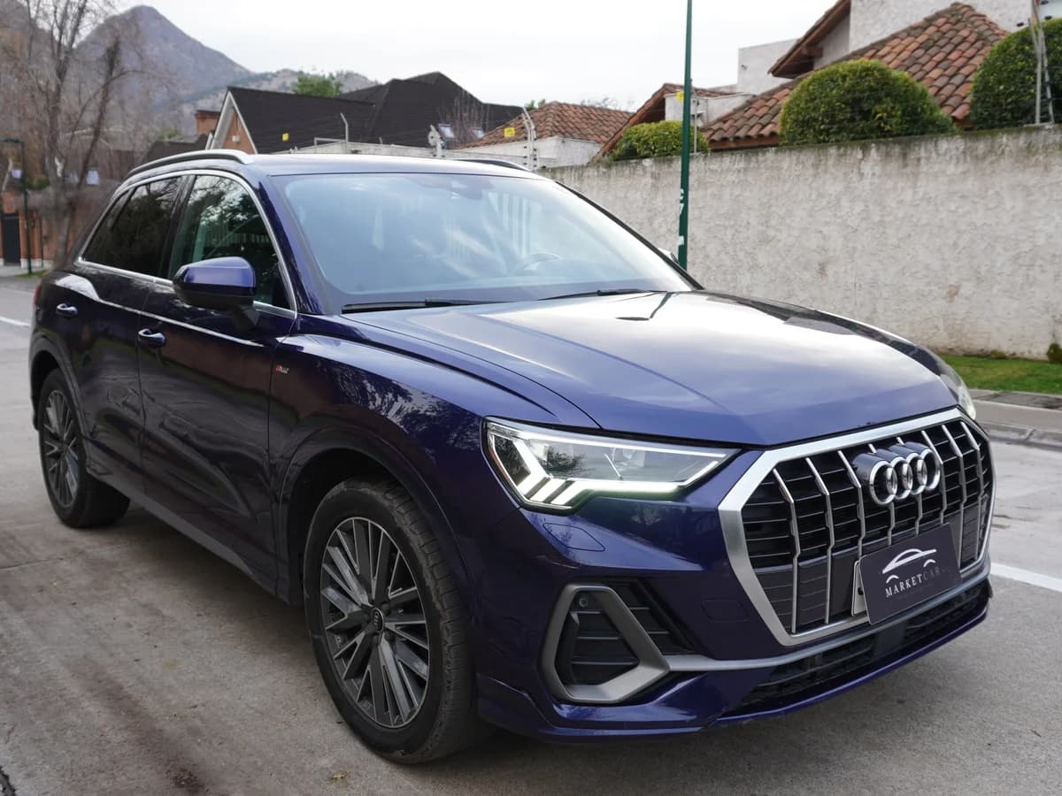 AUDI Q3 35 TFSI Sport AT Año 2023 - Imagen 2