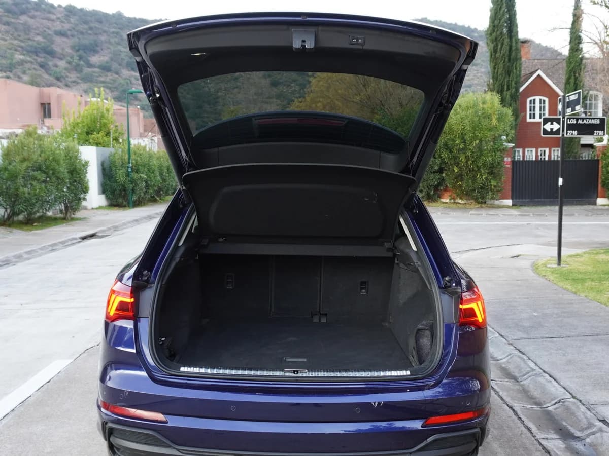 AUDI Q3 35 TFSI Sport AT Año 2023 - Imagen 11