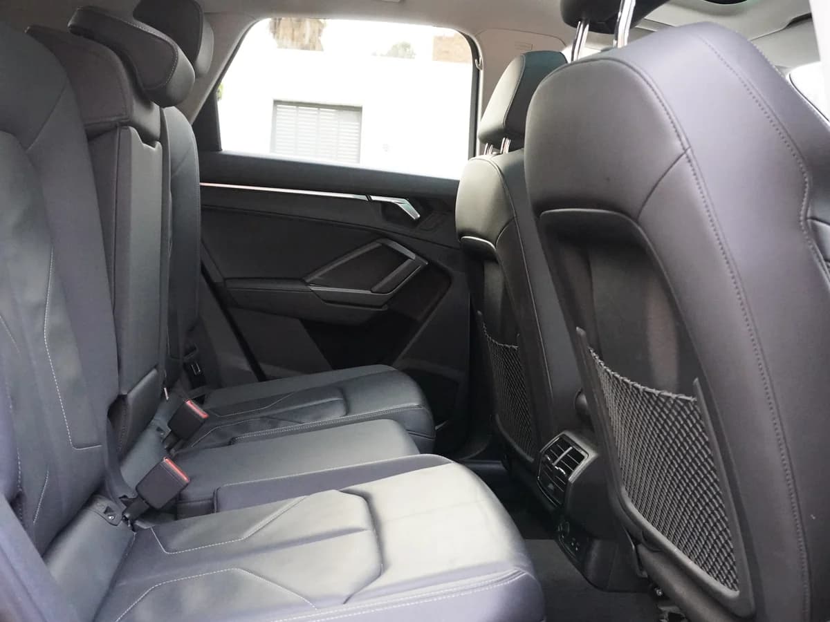 AUDI Q3 35 TFSI Sport AT Año 2023 - Imagen 17