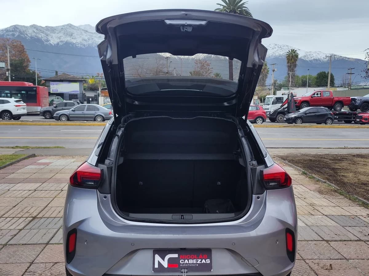 OPEL Corsa GS 1.2 AT 2022 - Imagen 6