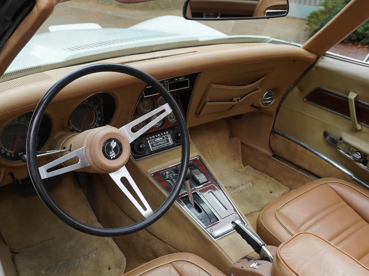 Chevrolet Corvette Stingray C3 V8 5.7 Año 1974 - Imagen 28